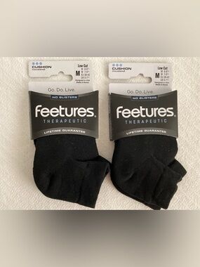 Feetures 2 Pairs Therapeutic No Blisters Low-Cut Cushion iWick Socks Med UNISEX